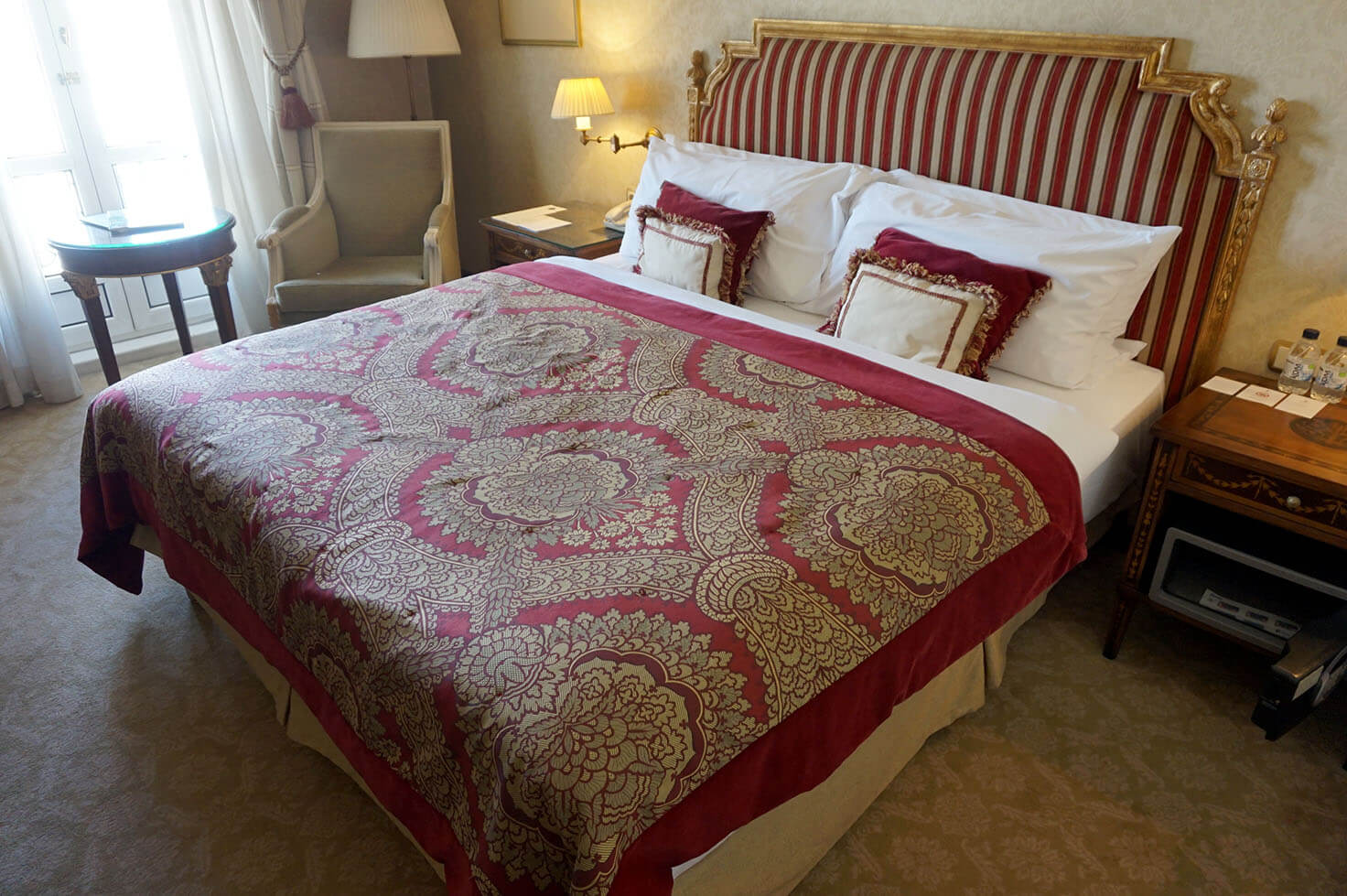 Where to Stay - Hotel Balkan