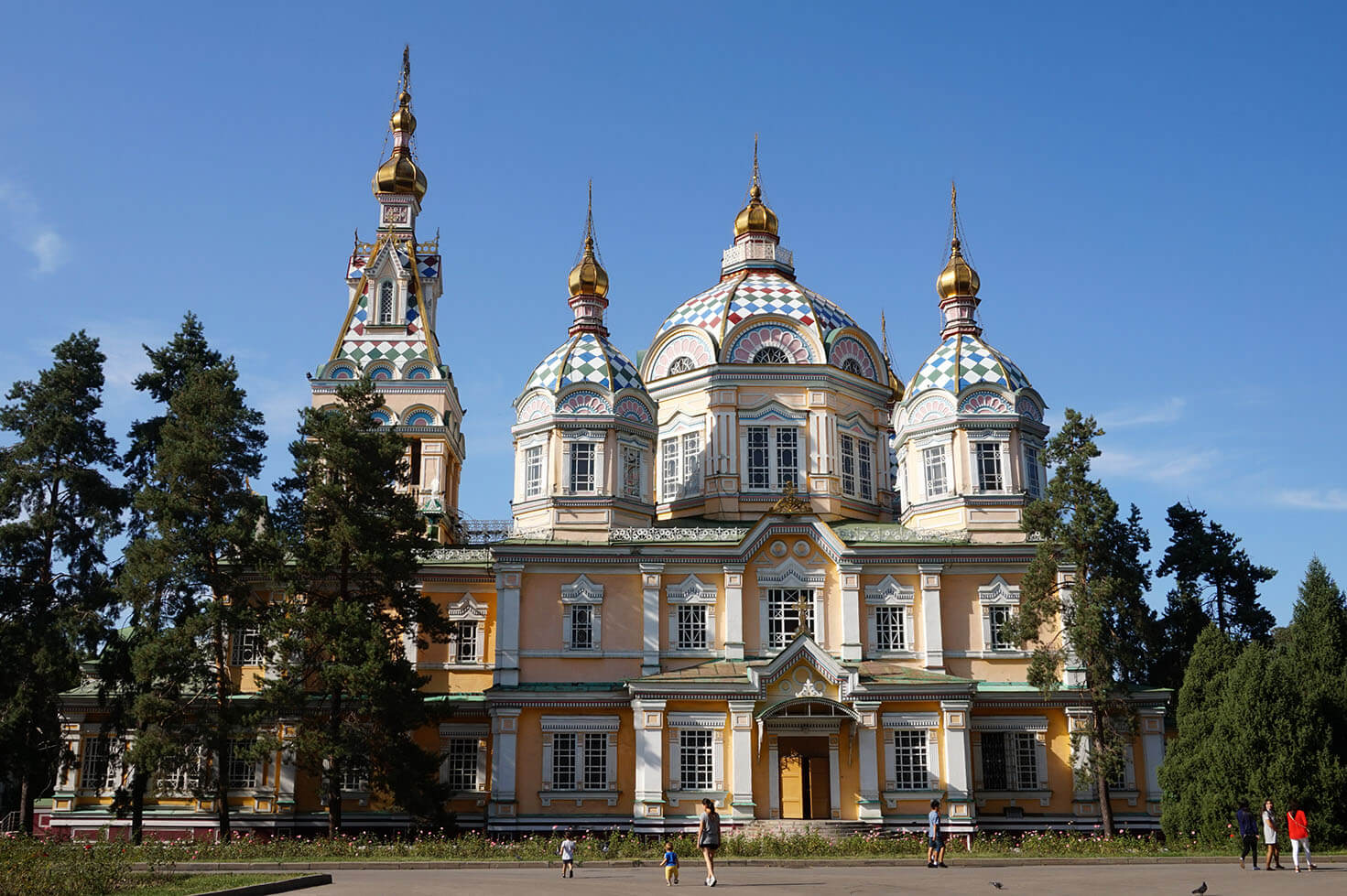 What to do in Almaty - Russian Orthodox Ascension Cathedral