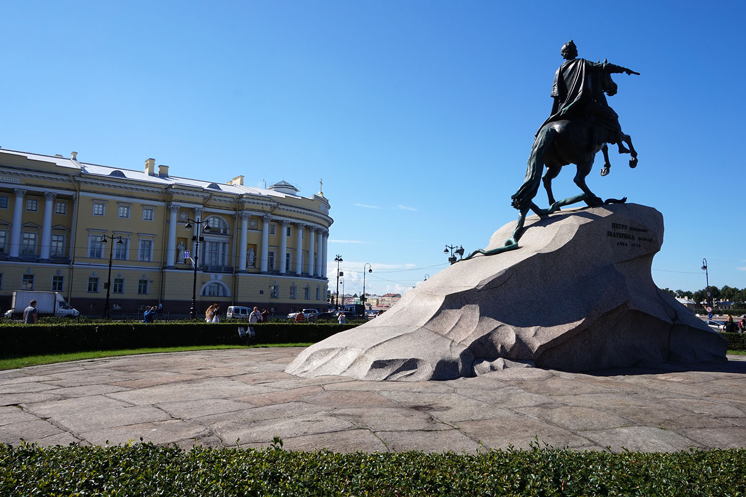 What to see in St Petersburg - Peter's statue