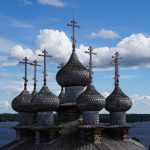 Kizhi Island - Isla de Kizhi - Domes of the Church of the Intercession