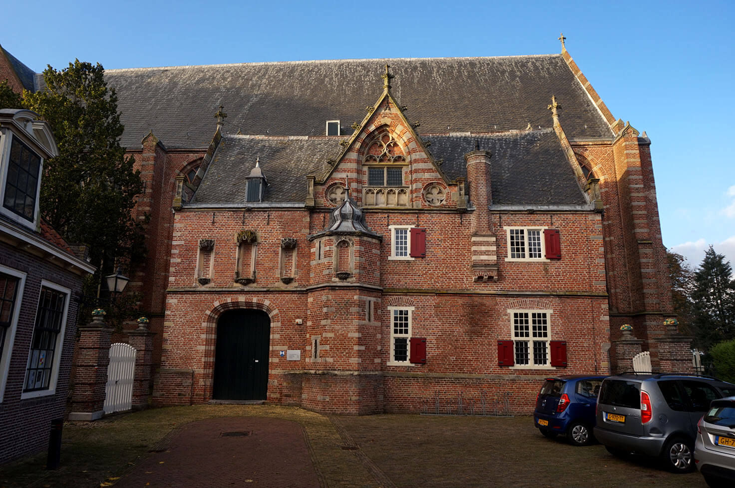 Edam Sights