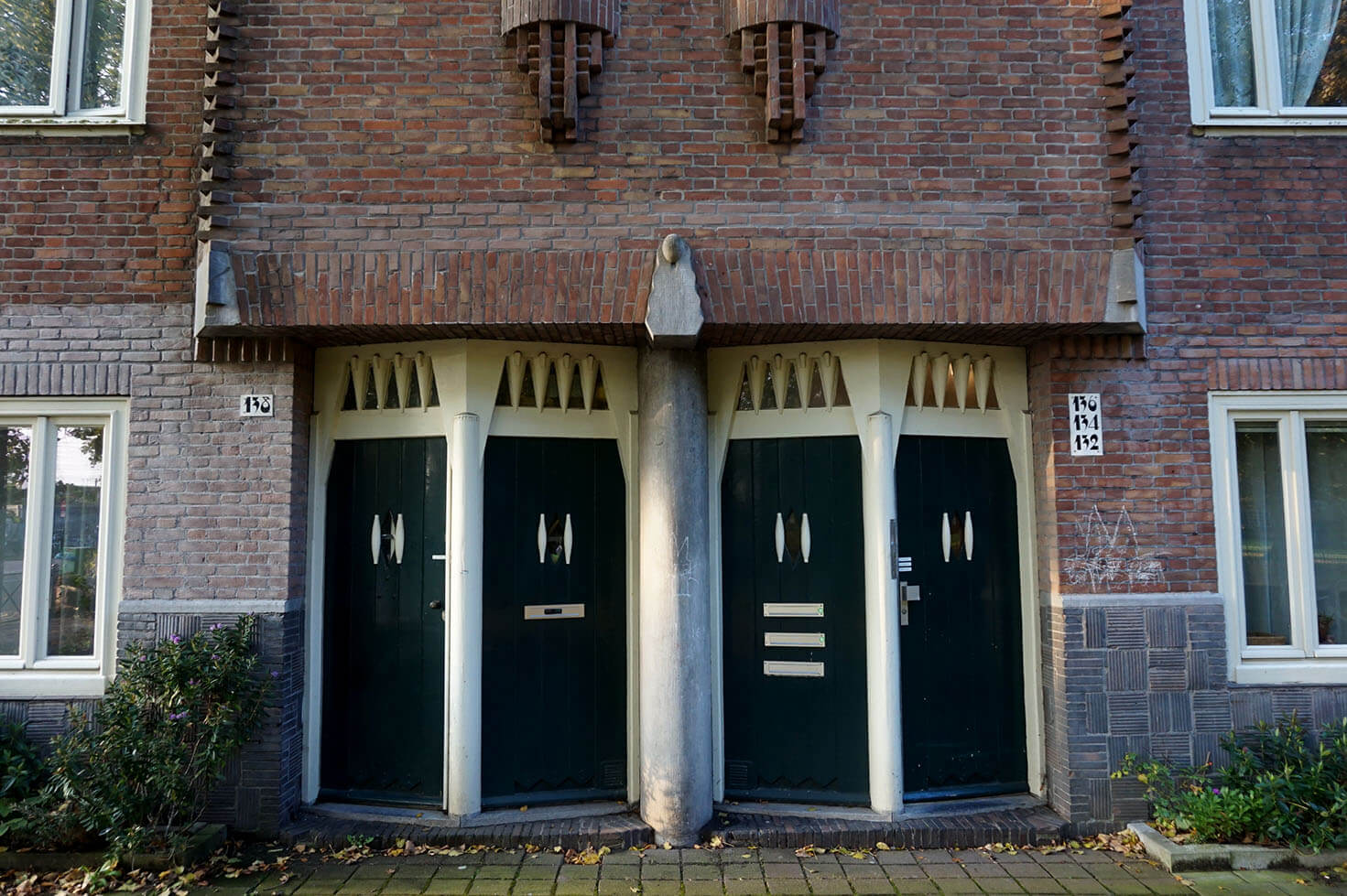 Amsterdam School - Architecture Detail