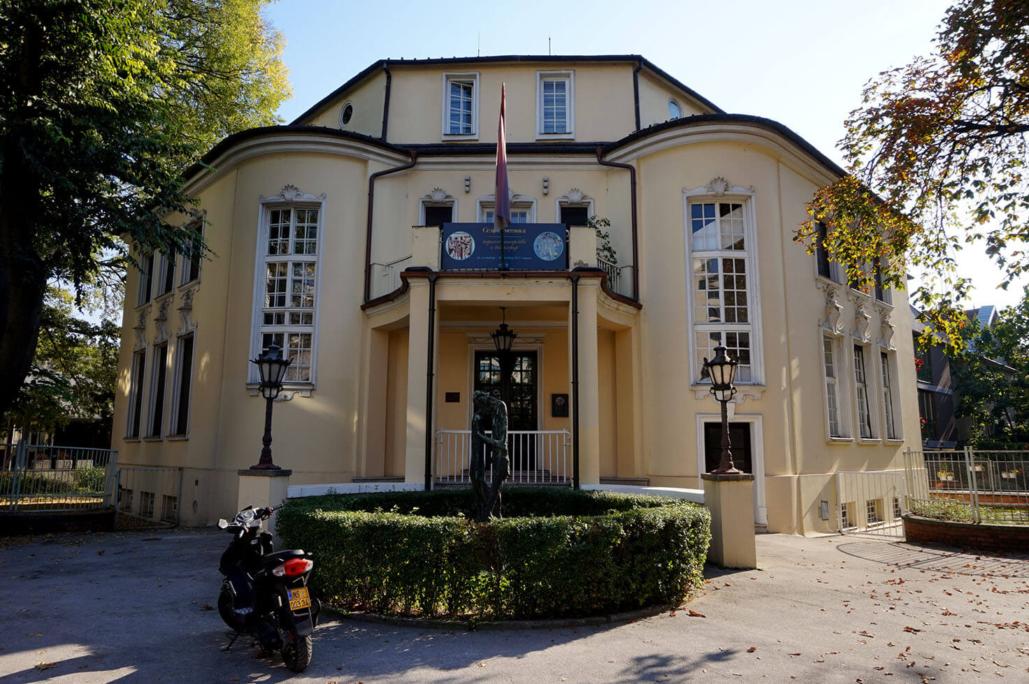 Gallery Square