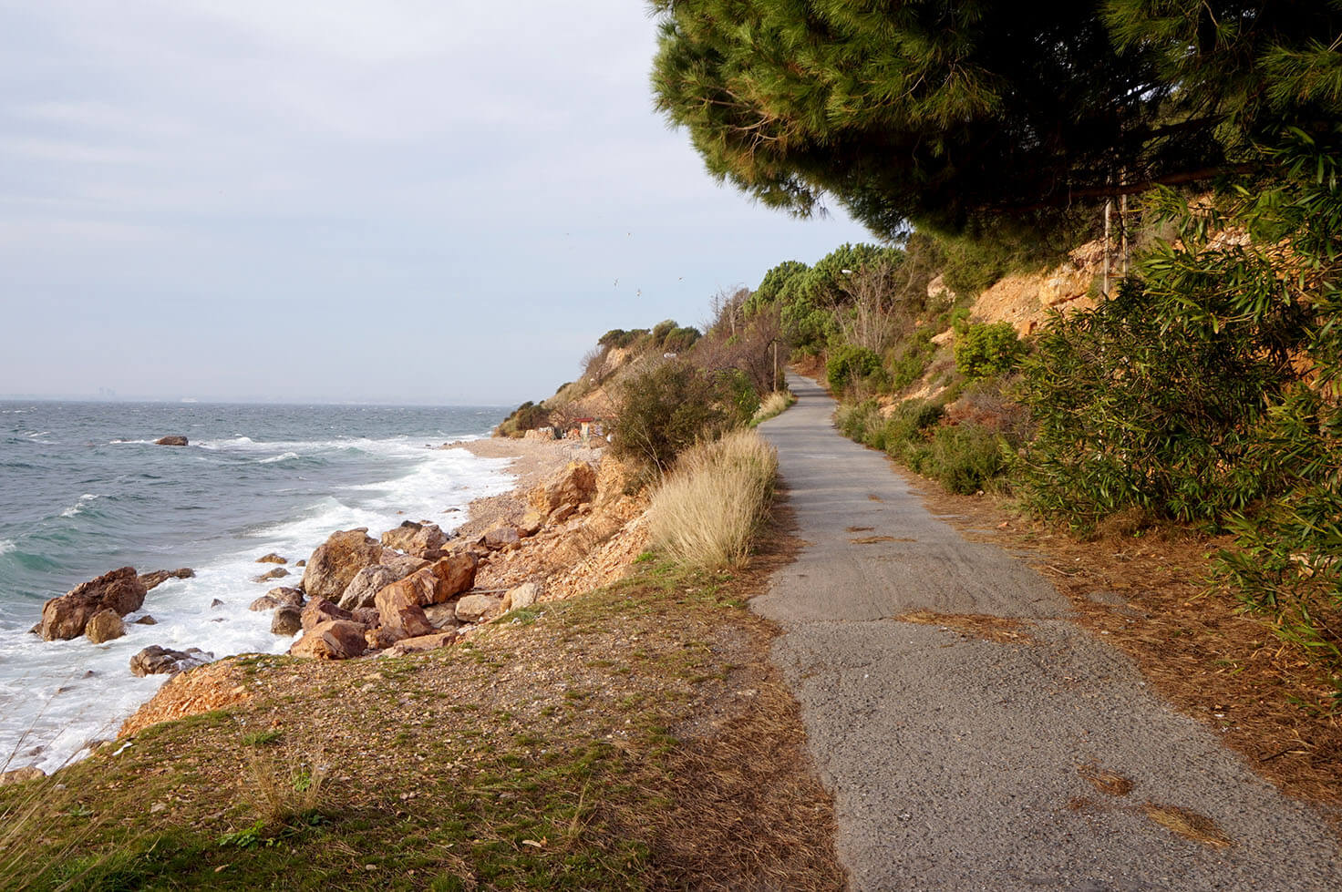 Kinaliada Walk