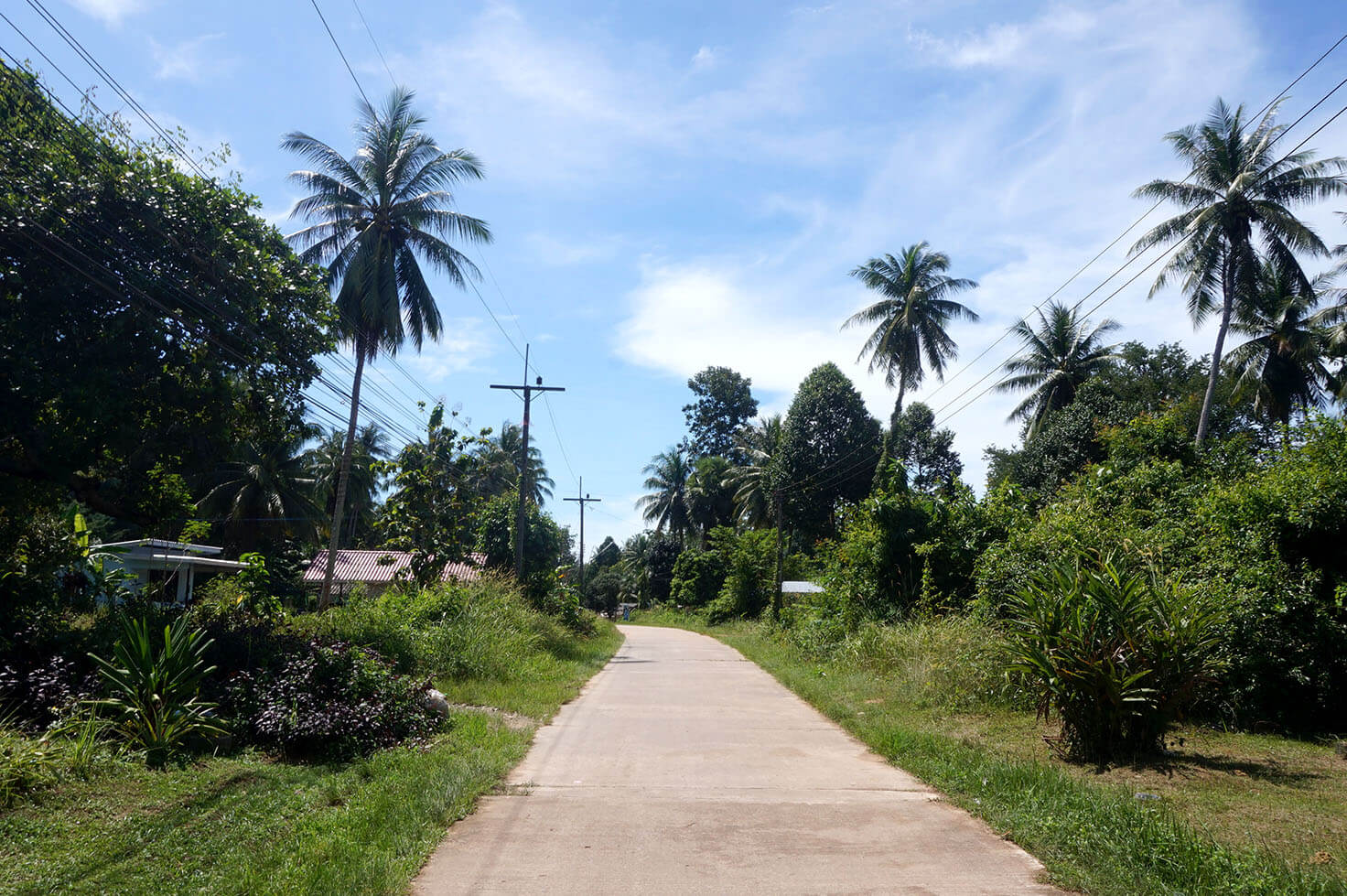 Koh Yao Yai road