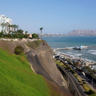 Lima vs Santiago