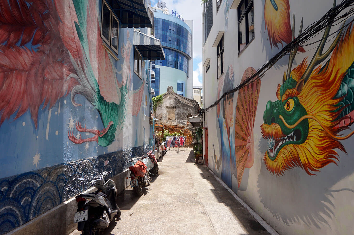 Mural in Talat Noi - Chinese Dragon